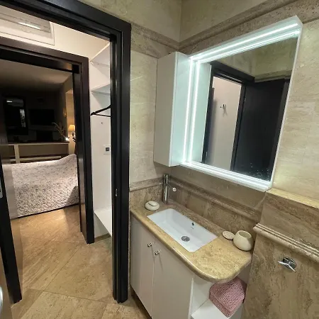 Διαμέρισμα Premium In Private Nisim *