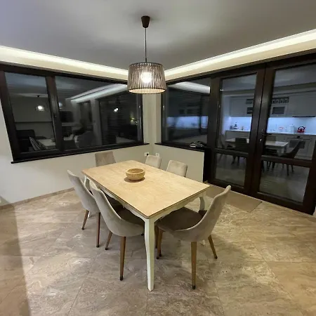 Appartement Premium In Private Nisim Batak