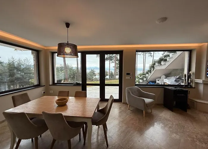 Premium In Private Nisim Апартамент