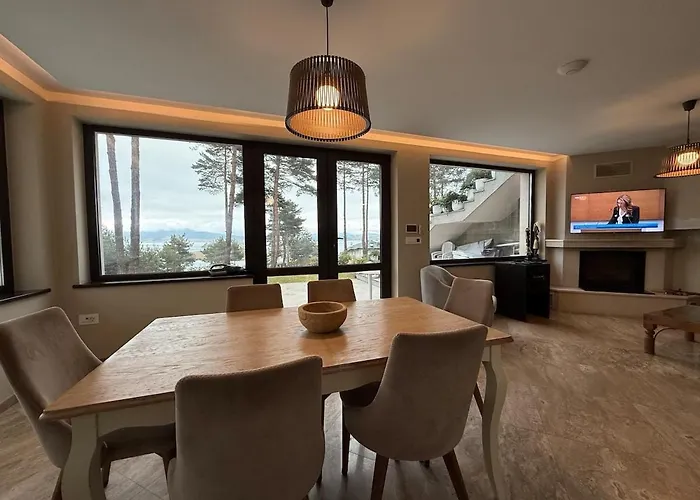 Premium In Private Nisim